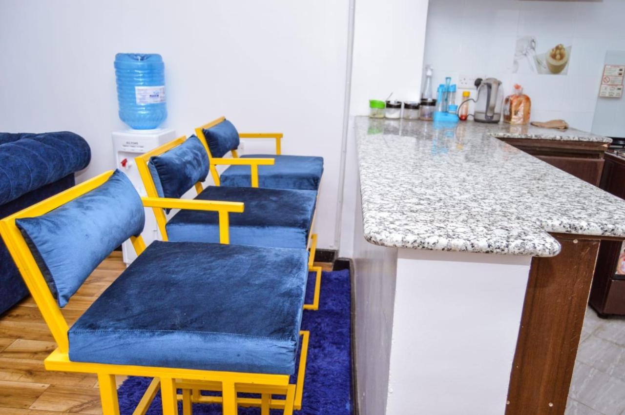Jacky'S Fully Furnished Apartments 나쿠루 외부 사진